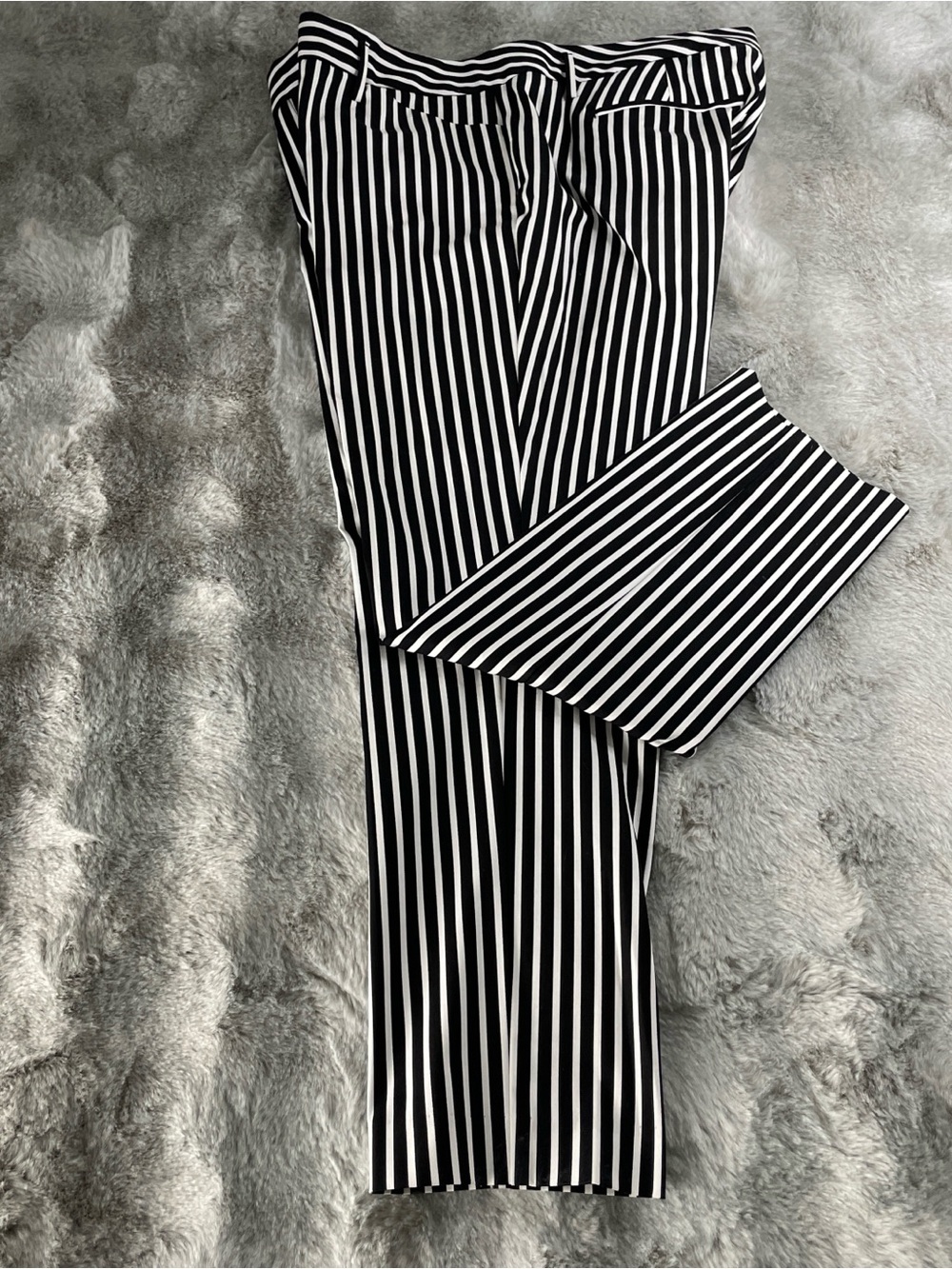 Worthington Black & White Vertical Stripe Ankle Cropped Pants-0203